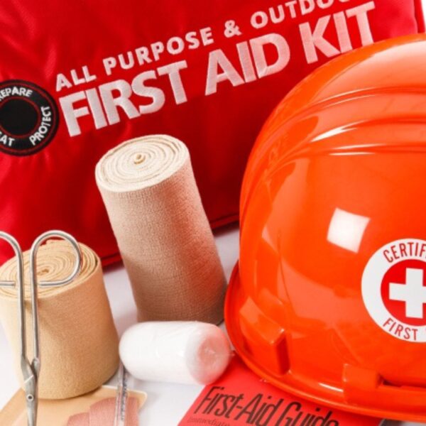 MOCHILAS Y BOTIQUINES